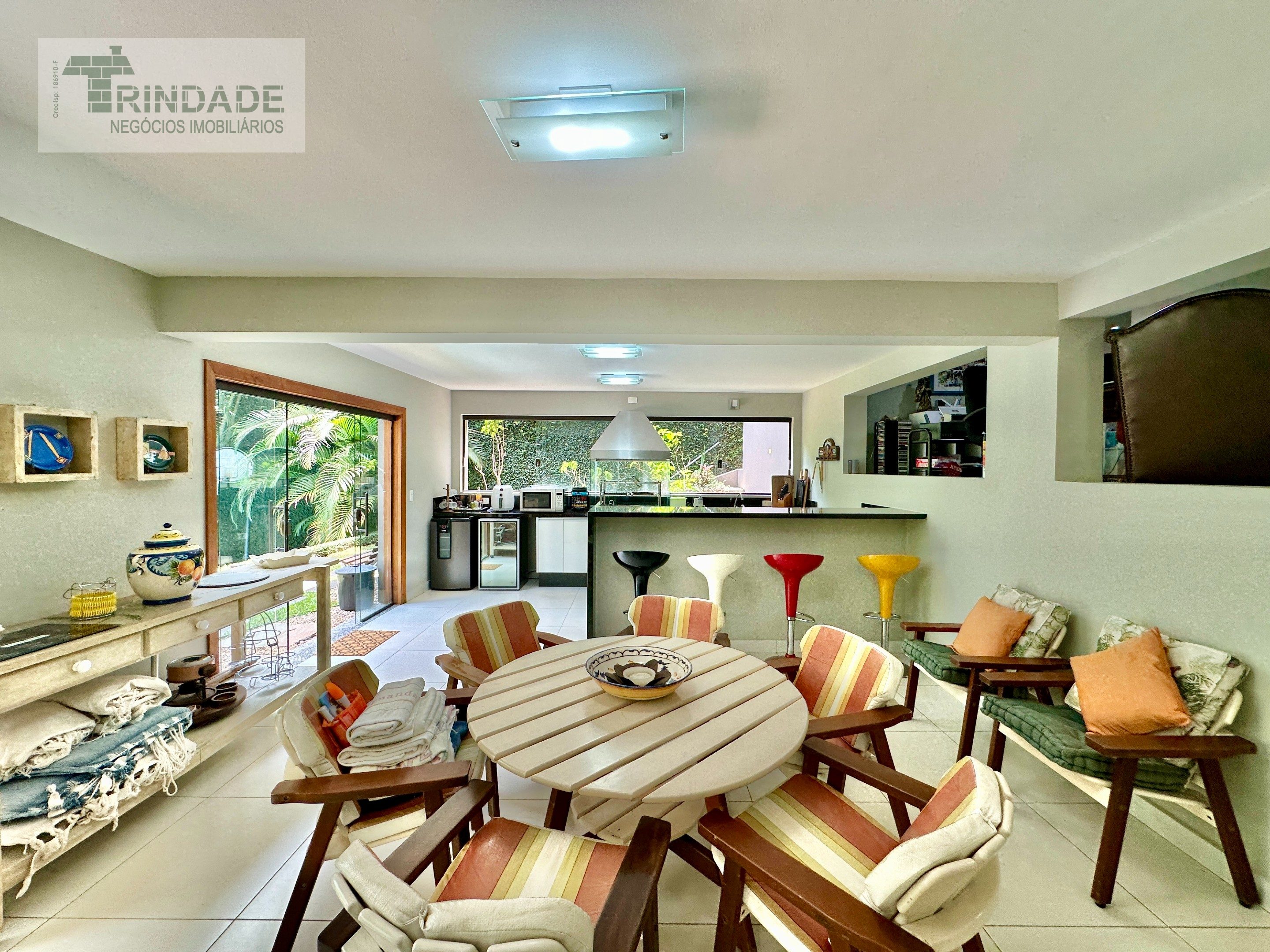 Casa com 4 dormitórios / 1 suíte na Granja Viana, foto 53 de 54
