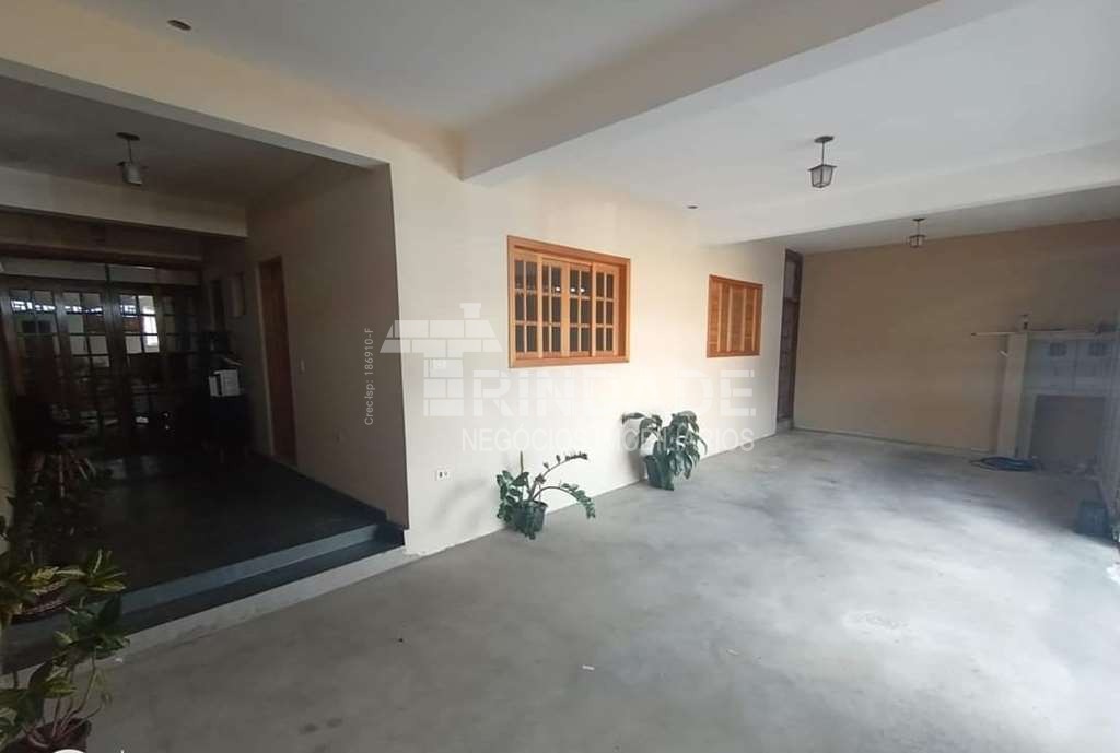 Casa térrea com 2 dormitórios / 180,90m², foto 8 de 26
