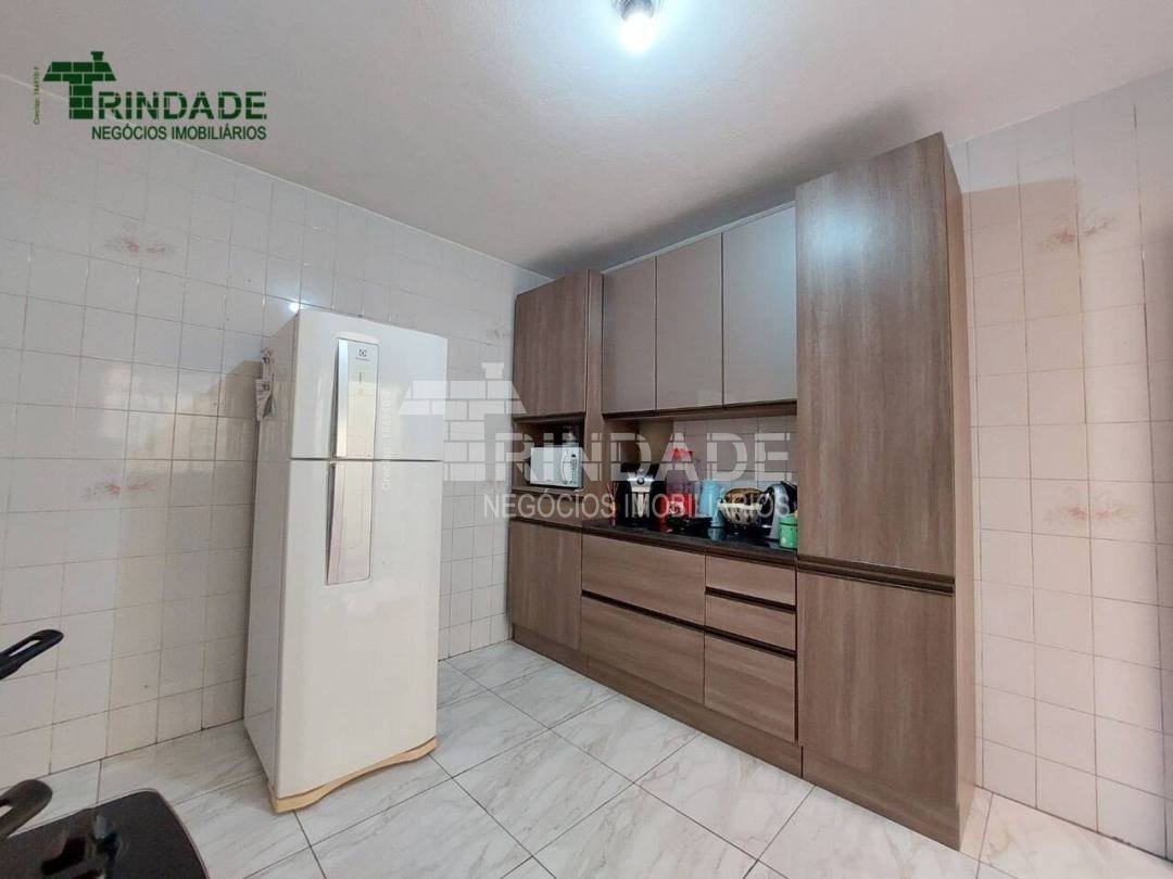 Casa com 7 dormitórios, 268 m², foto 43 de 44