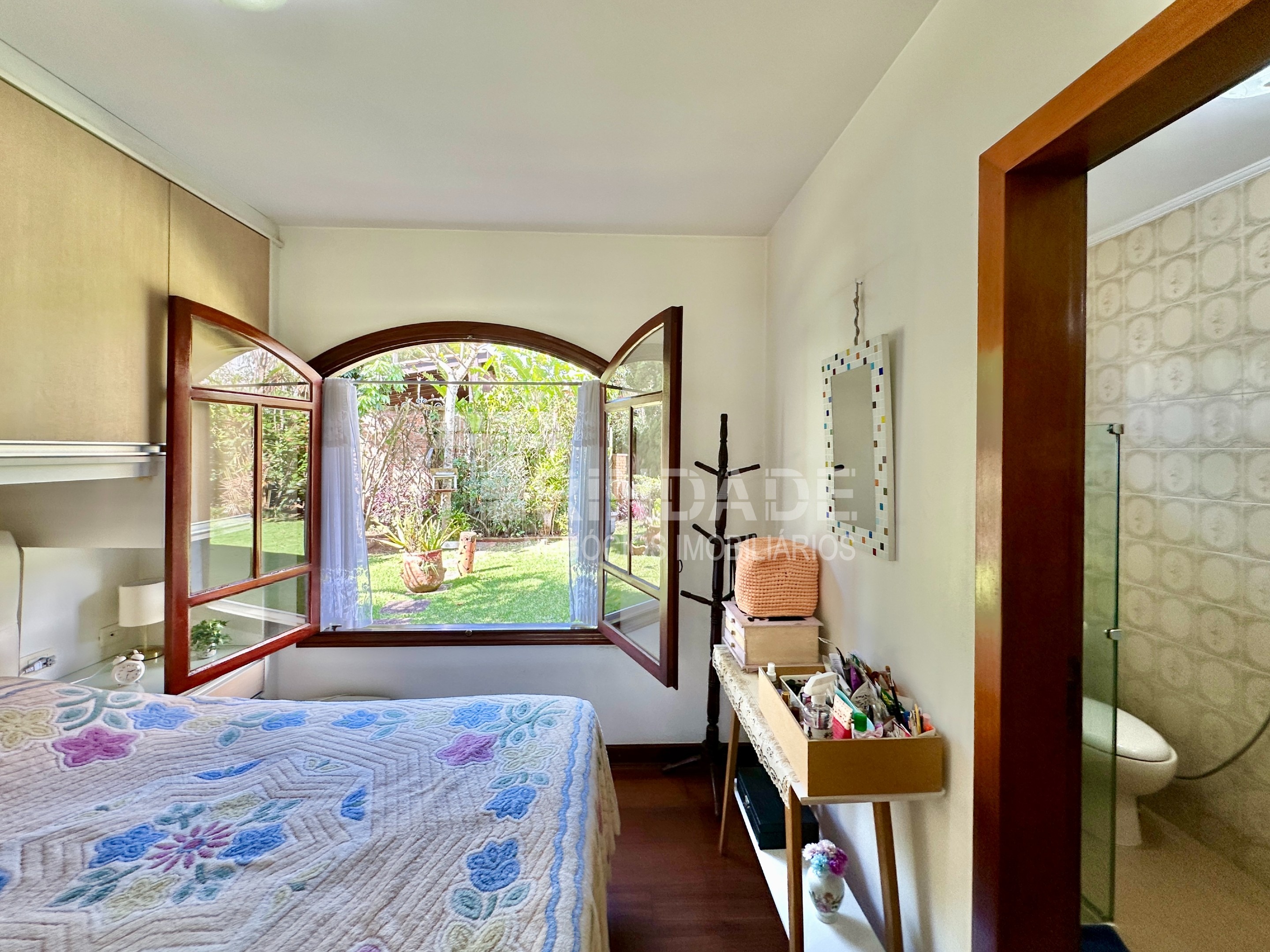 Casa Térrea com 3 dormitórios na Granja Viana, foto 36 de 52