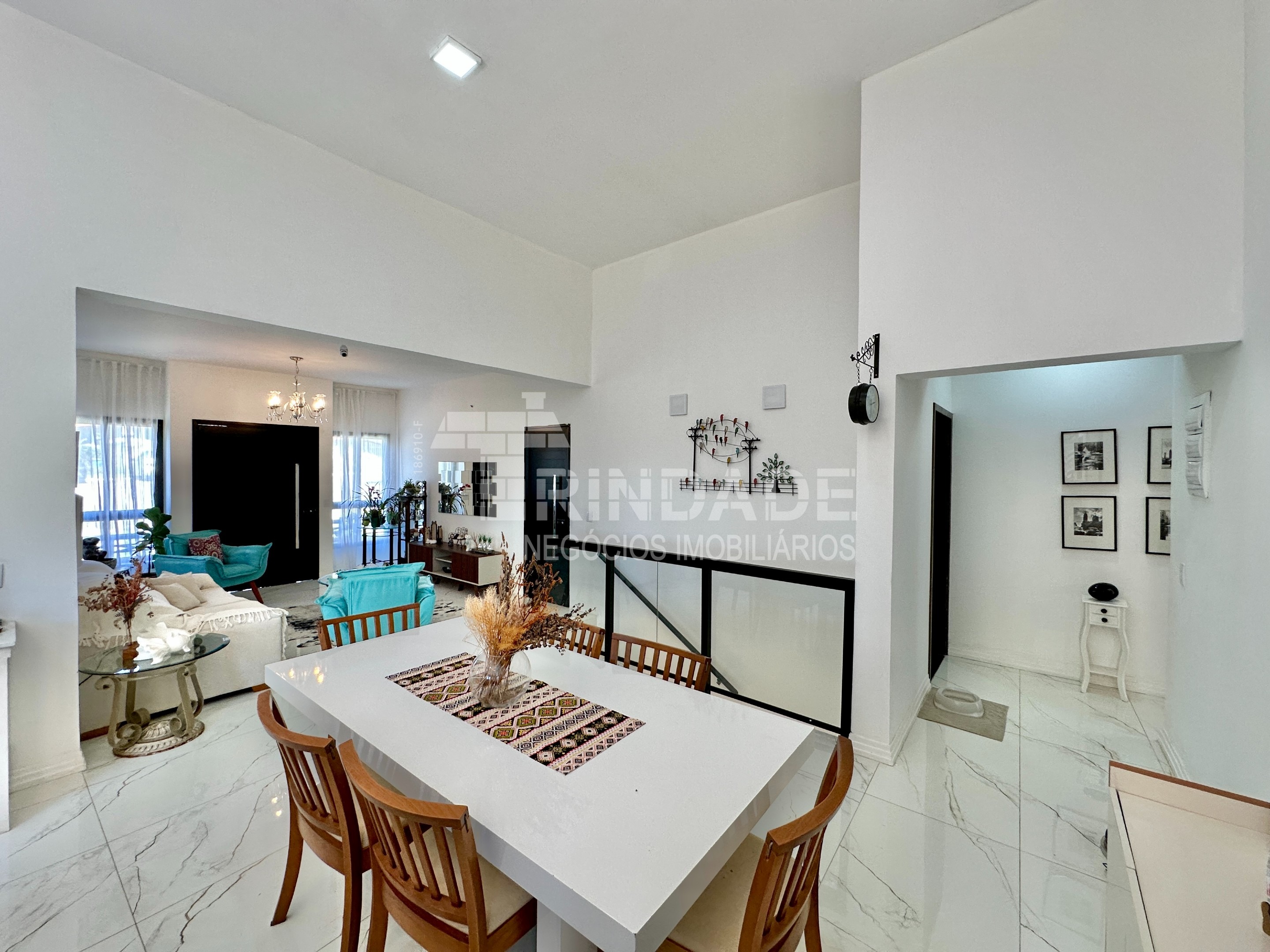 Casa com 3 suítes em Cotia, foto 23 de 55