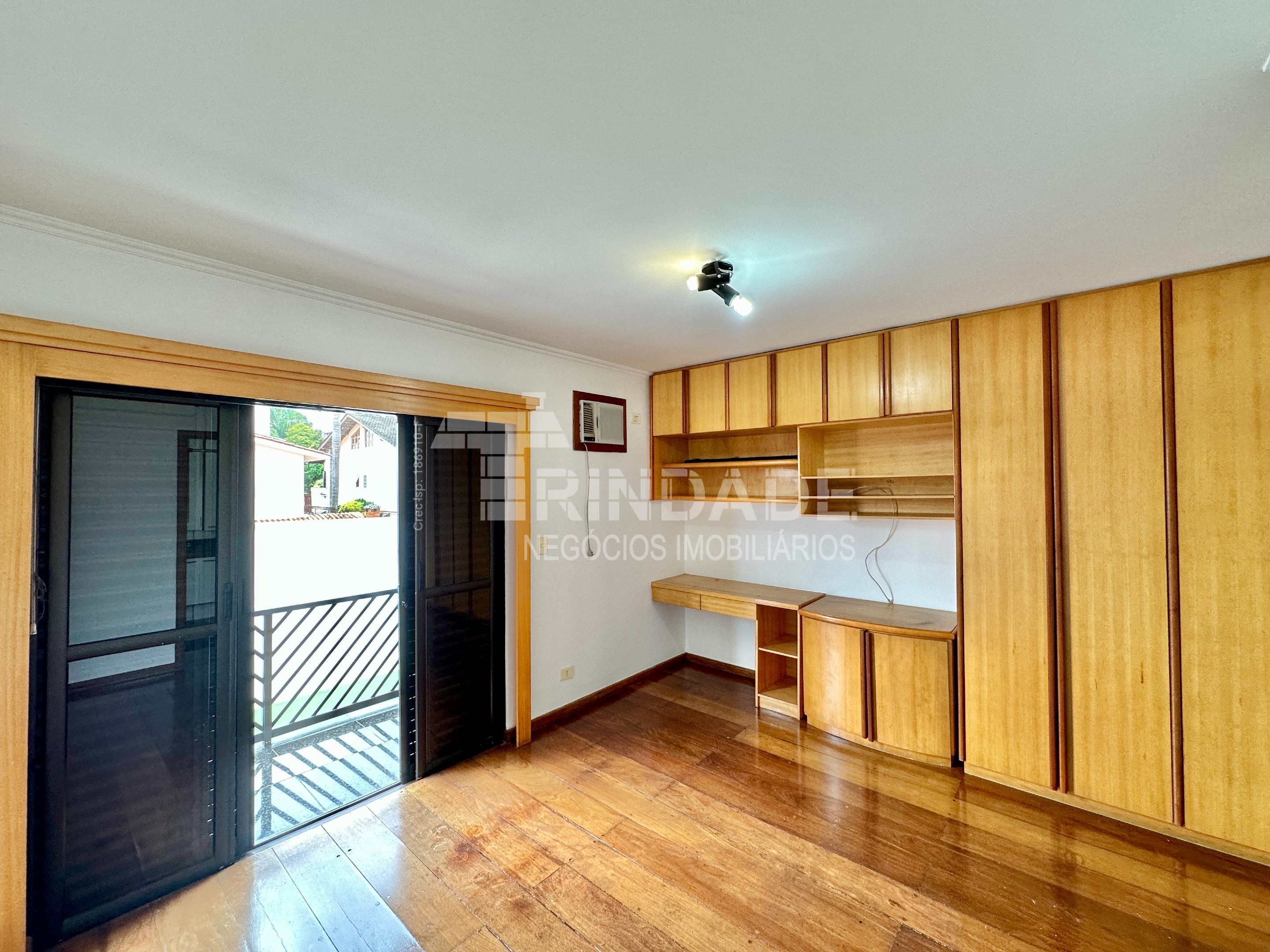 Excelente casa com 4 suítes na Granja Viana, foto 57 de 58