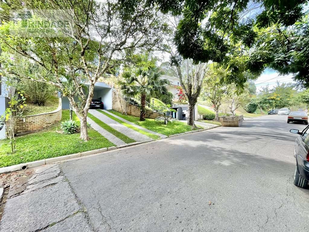 Casa com 4 dormitórios / 2 suíte na Granja Viana, foto 5 de 53