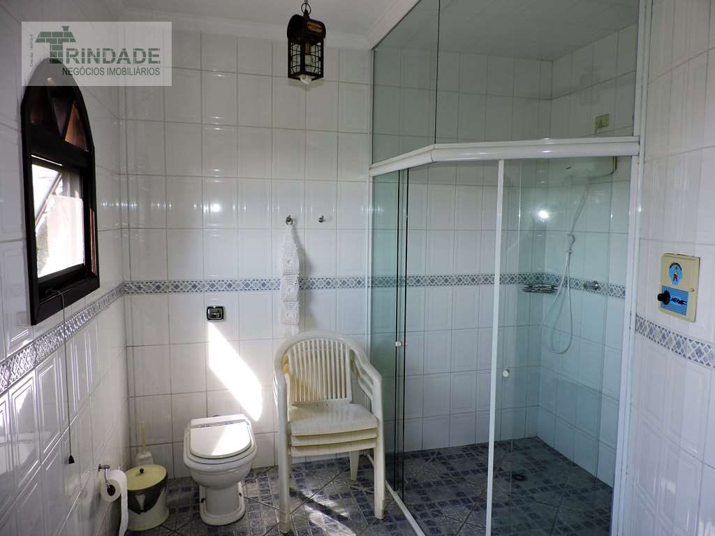 Casa com 3 dormitórios / 1 suíte em 2 lotes na Granja Viana, foto 29 de 32