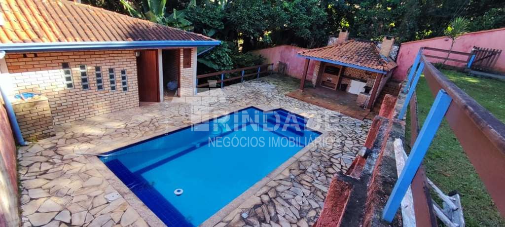 Casa com 5 dormitórios / sendo 2 suítes na Granja Viana, foto 34 de 45