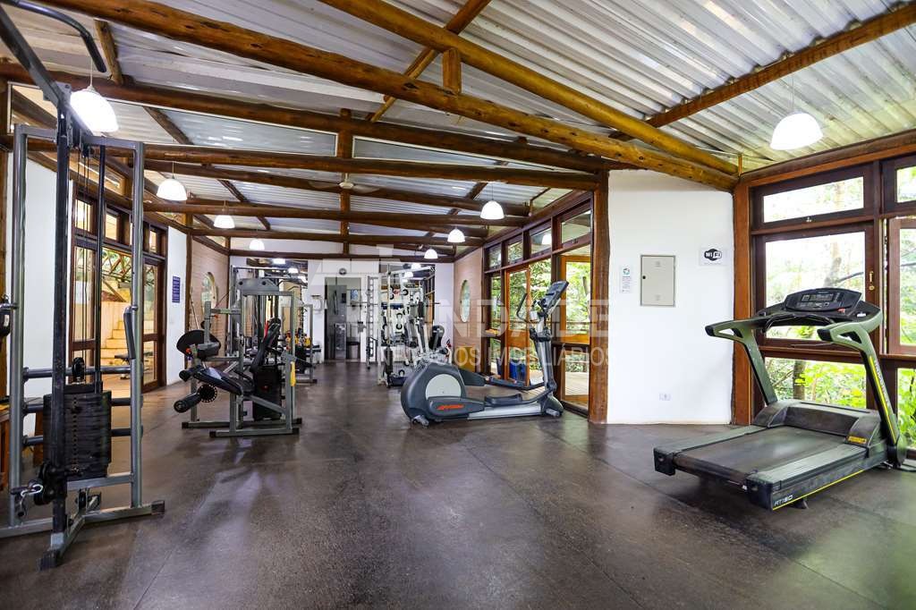 Casa com 4 dormitórios na Granja Viana / 322m², foto 3 de 52