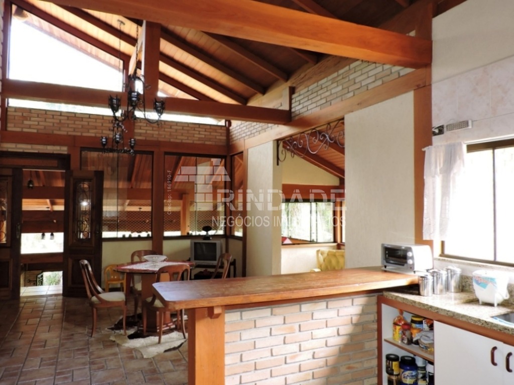 Casa com 5 dormitórios / sendo 3 suítes na Granja Viana por 1.690.000,00, foto 10 de 28