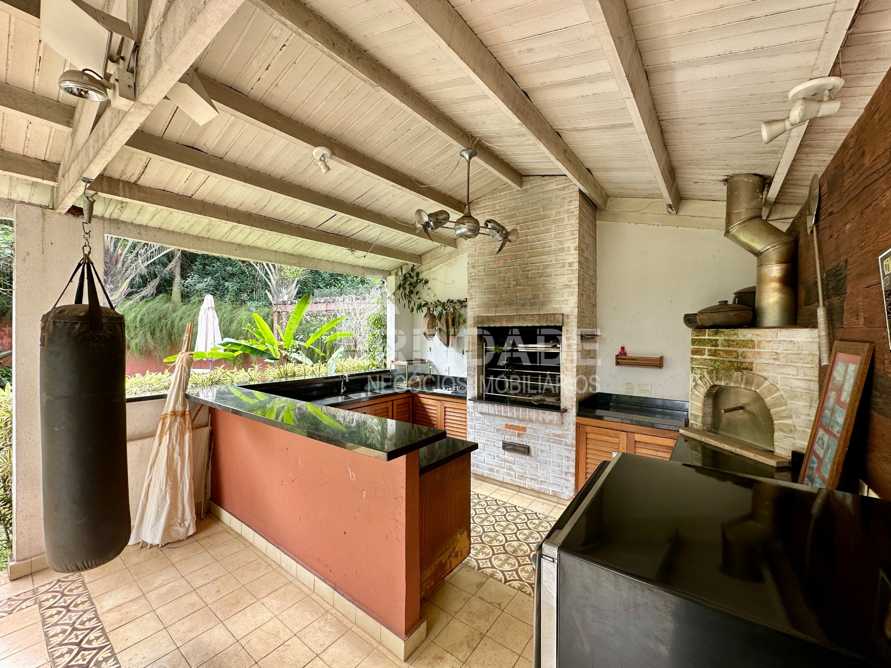 Casa com 4 suítes na Granja Viana, foto 34 de 49