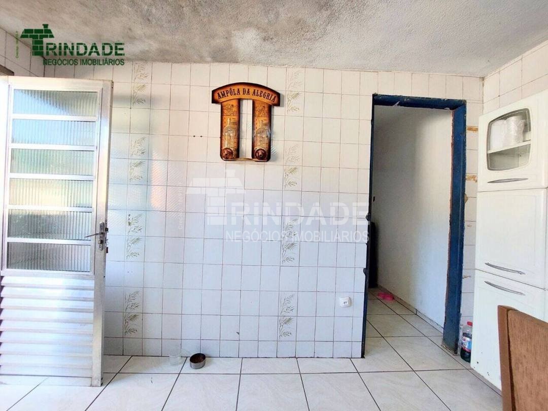 Casa com 3 dormitórios, 143 m², foto 25 de 34
