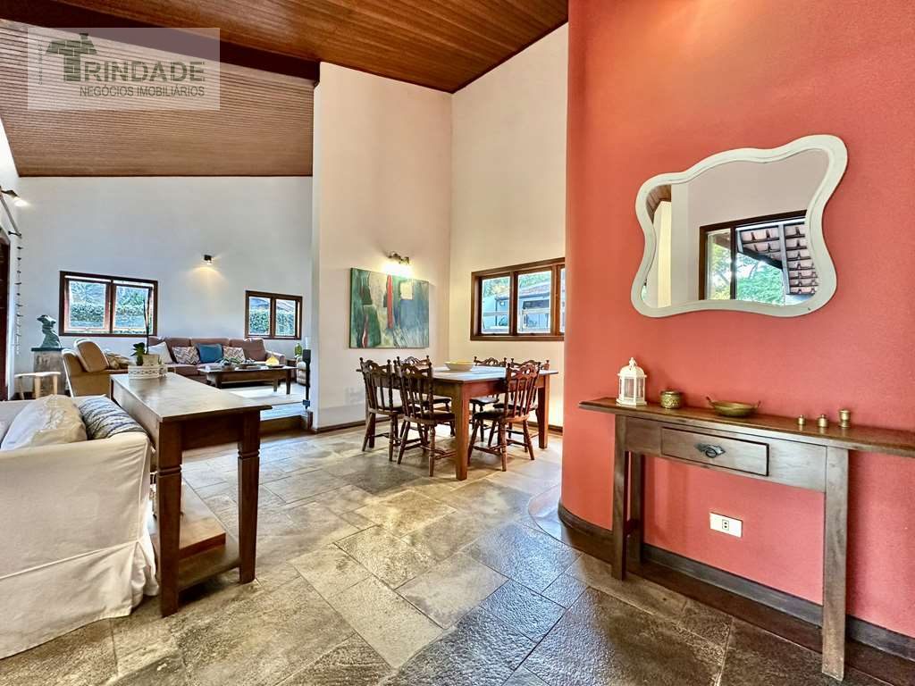 Casa com 4 dormitórios / 3 suítes, piscina, gourmet e muita natureza!, foto 5 de 55