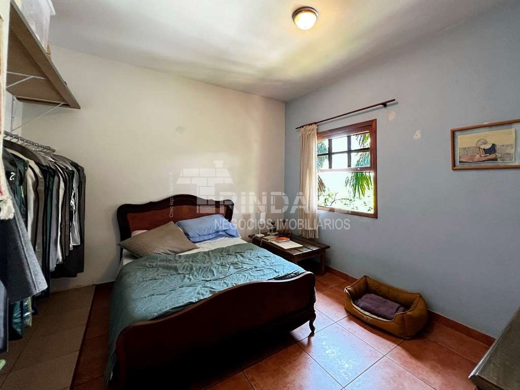 Casa com 5 dormitórios / 2suítes - Rústica e gourmet na Granja Viana, foto 43 de 65