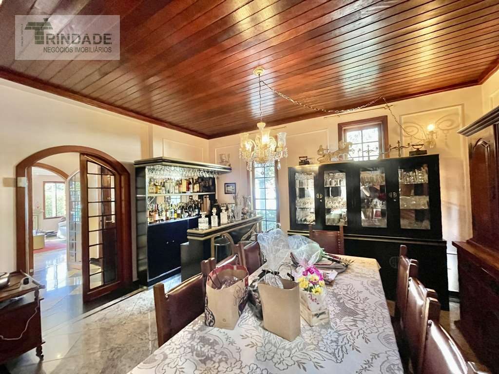 2 CASAS no mesmo lote, 6 dormitórios/5 suítes na Granja Viana, foto 11 de 59