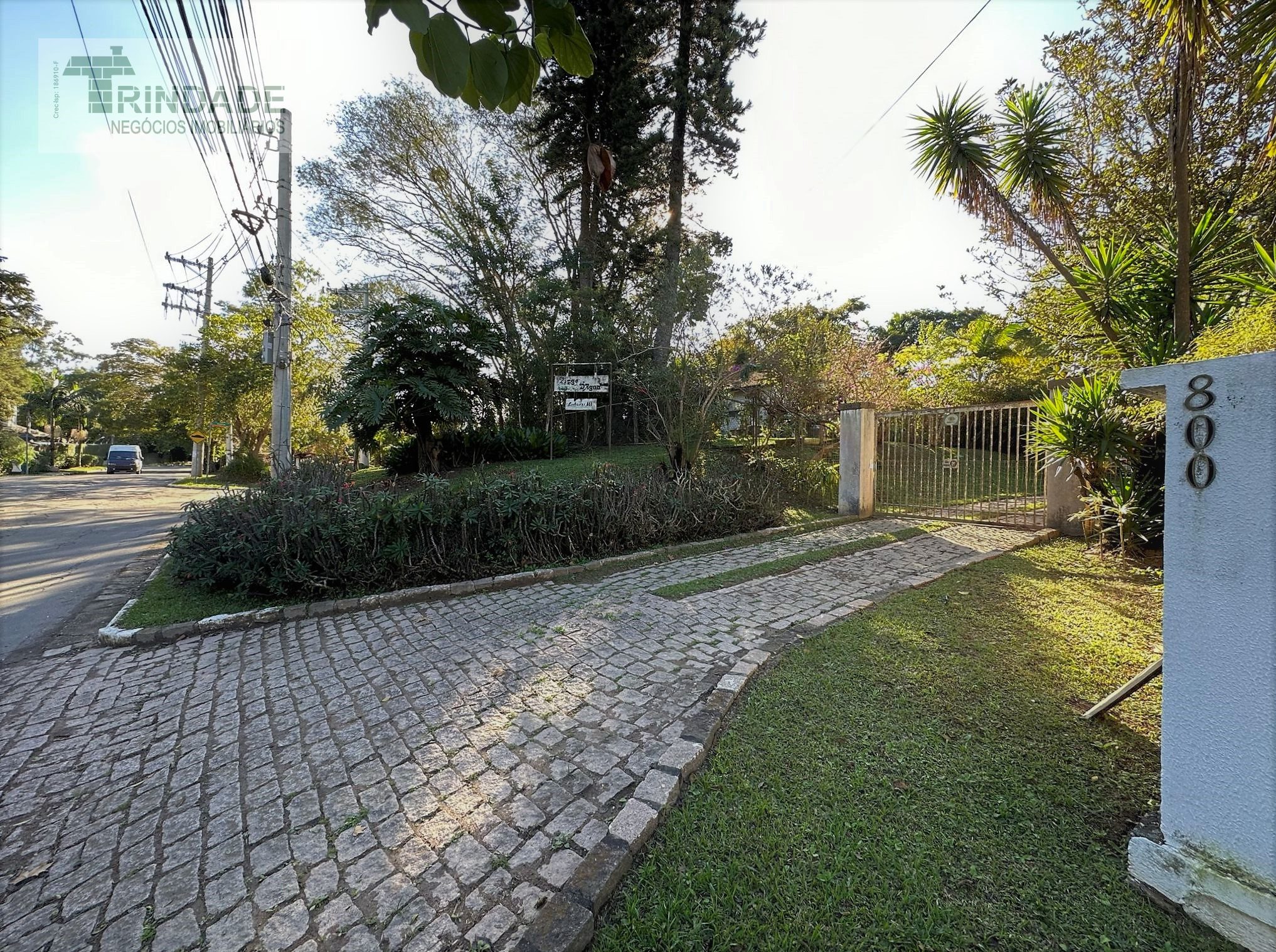 Casa em terreno de 10.490m² - Ideal para morar ou investir na Granja Viana, foto 4 de 48