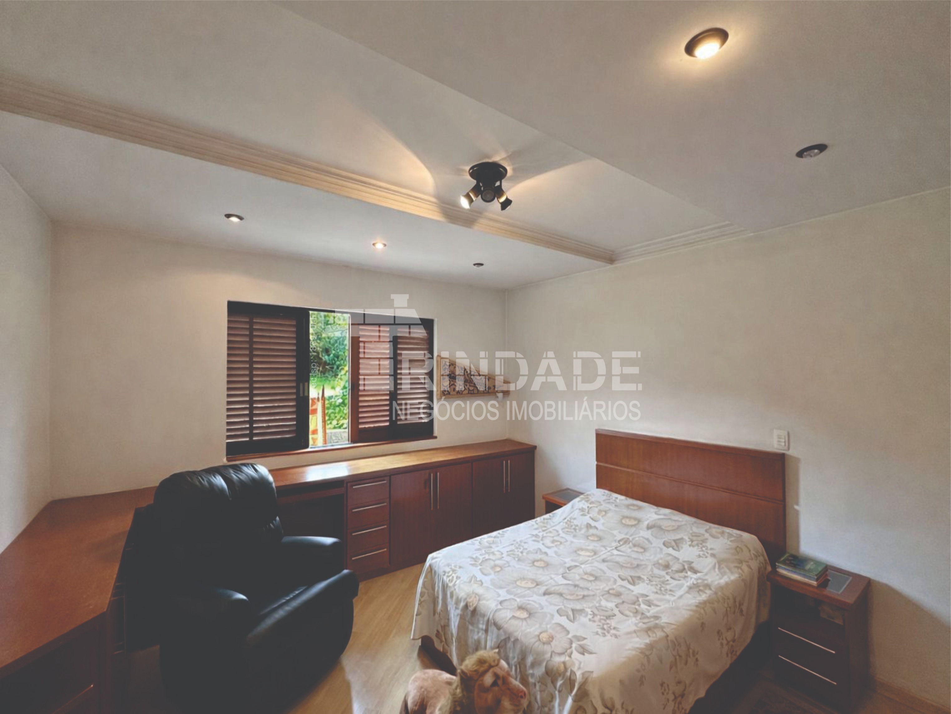 Casa impecável com 5 suítes na Granja Viana, foto 7 de 54