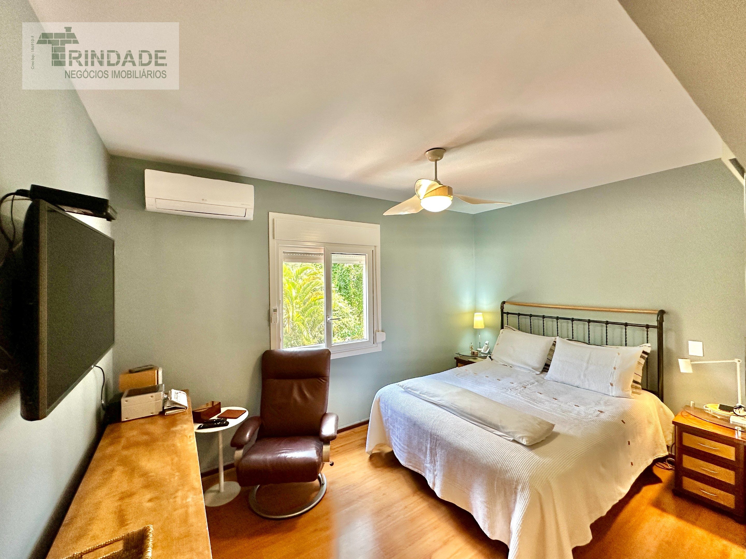 Casa com 4 dormitórios / 1 suíte na Granja Viana, foto 36 de 54