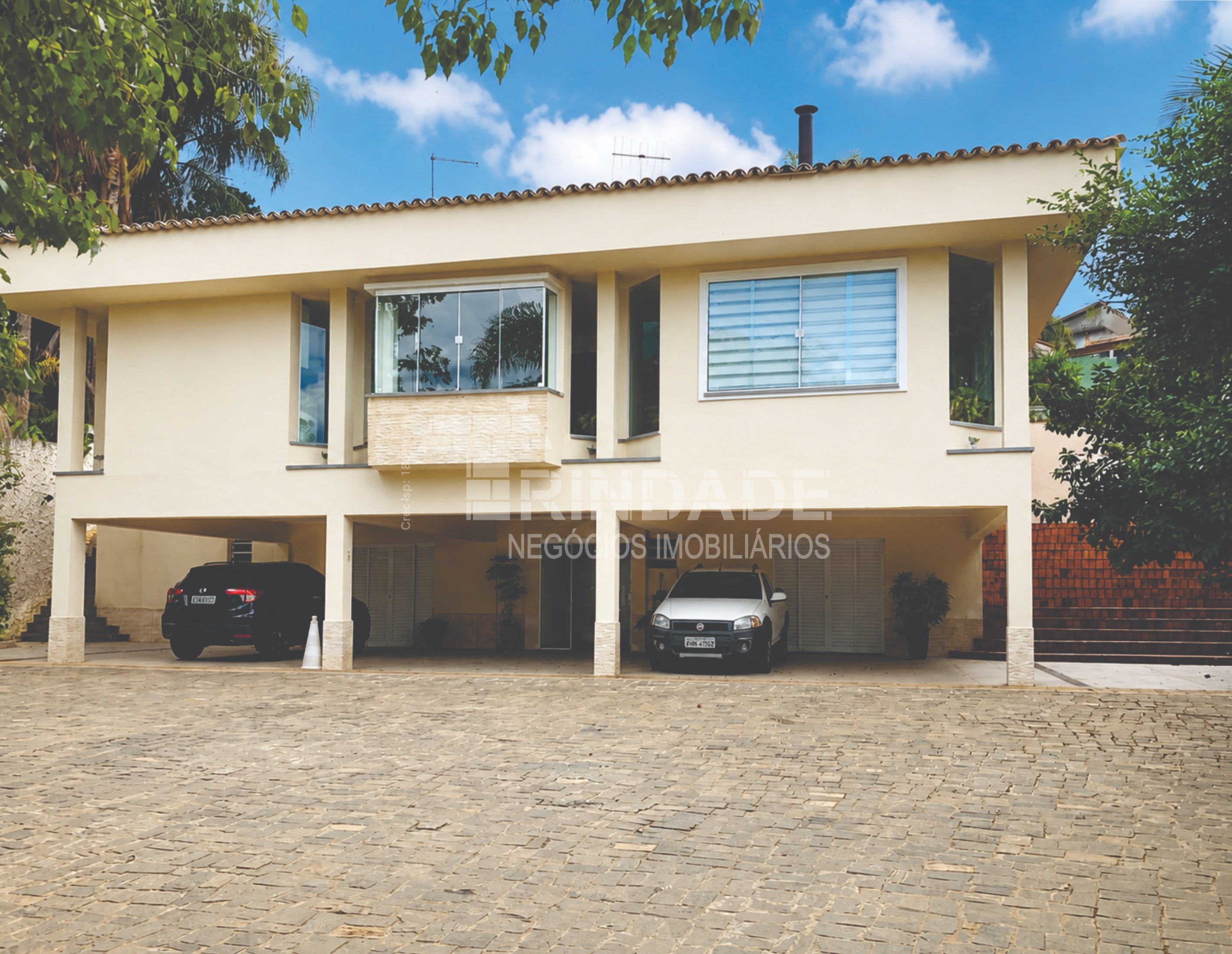 Casa impecável com 4 dormitórios / 2 suítes na Granja Viana, foto 8 de 34