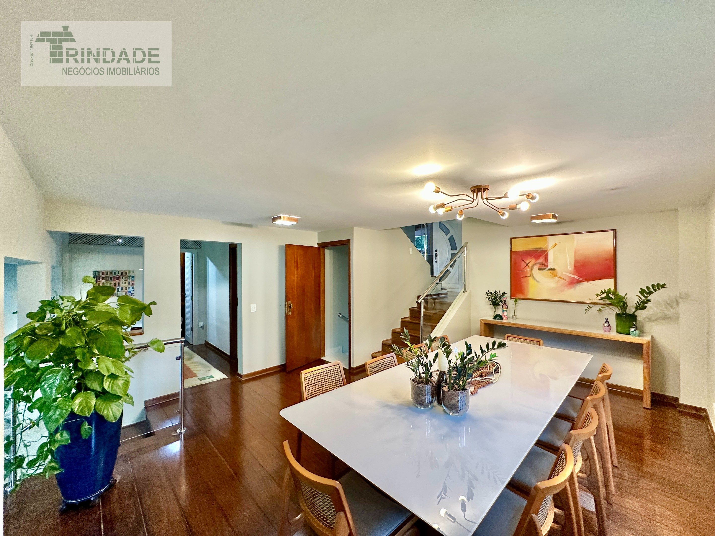 Casa com 4 dormitórios / 1 suíte na Granja Viana, foto 24 de 54