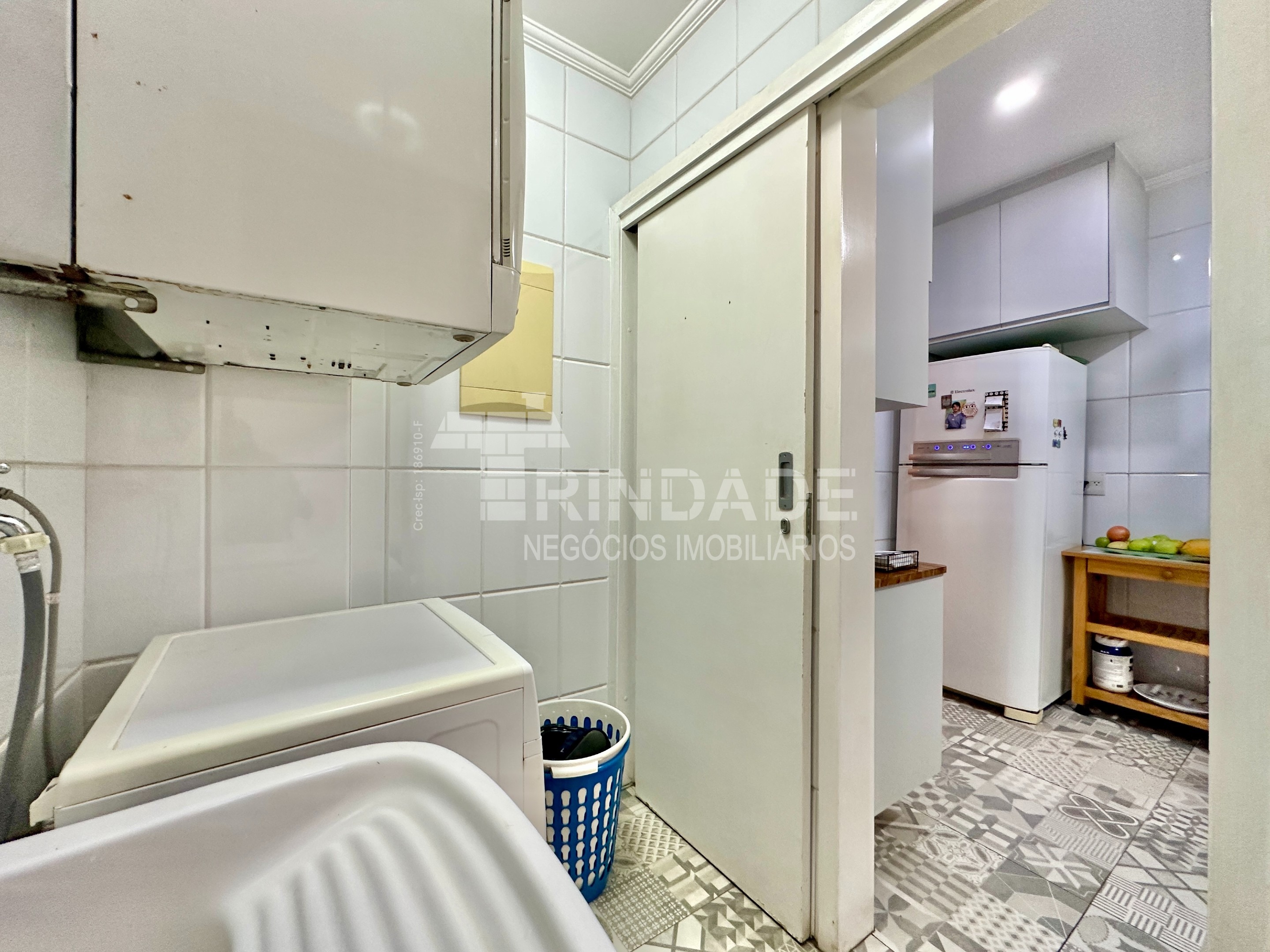Casa Impecável na Granja Viana com 4 dormitórios / sendo 2 suítes, foto 28 de 51
