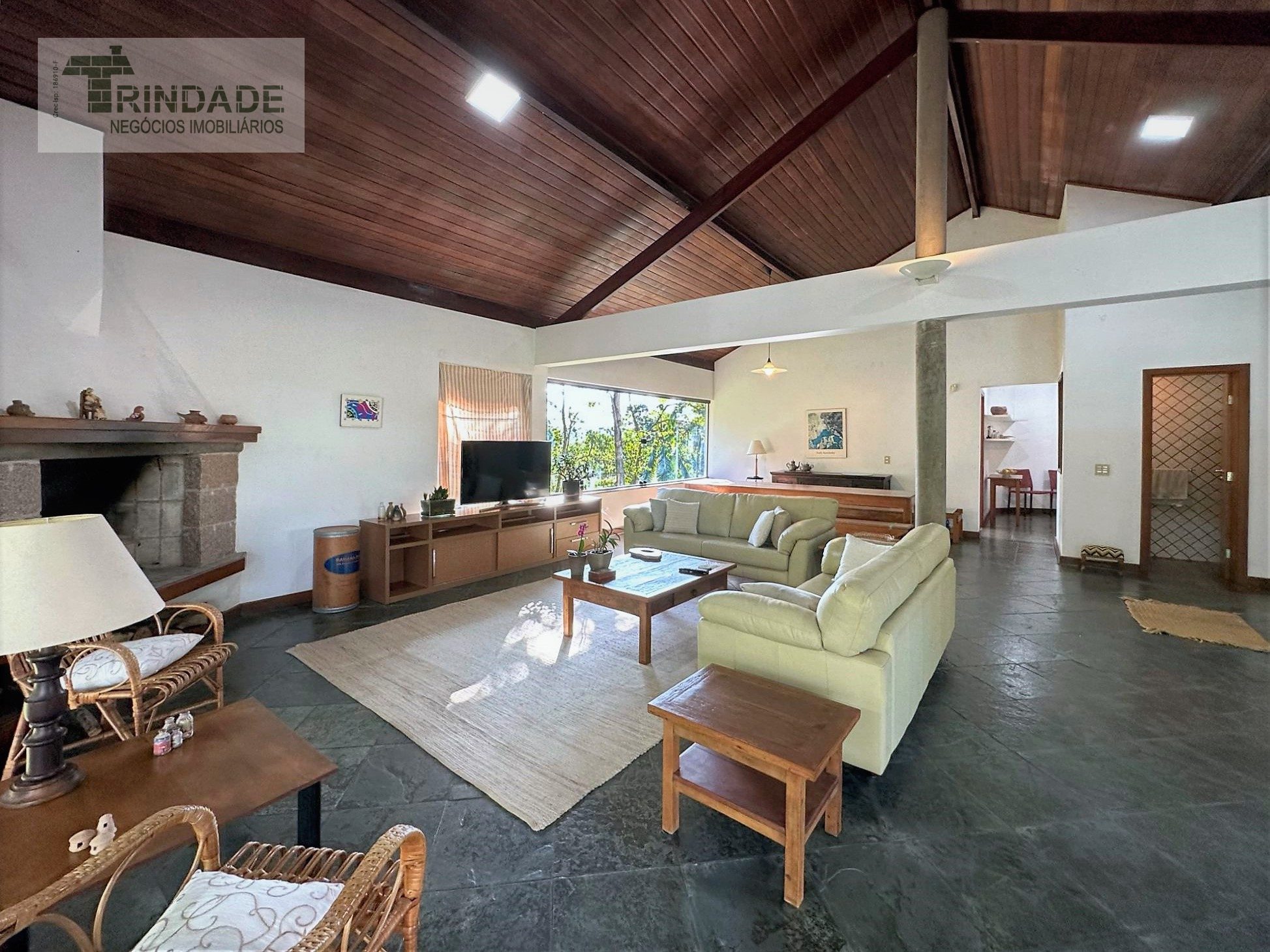 Casa em terreno de 10.490m² - Ideal para morar ou investir na Granja Viana, foto 17 de 48