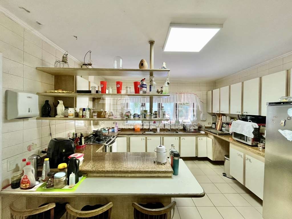 Casa impecável 90% térrea com 6 suítes na Granja Viana, foto 23 de 48
