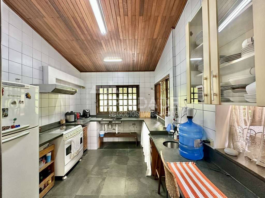 Casa com 4 dormitórios / sendo 1 suíte / Granja Viana / por 1.493.000,00, foto 18 de 60