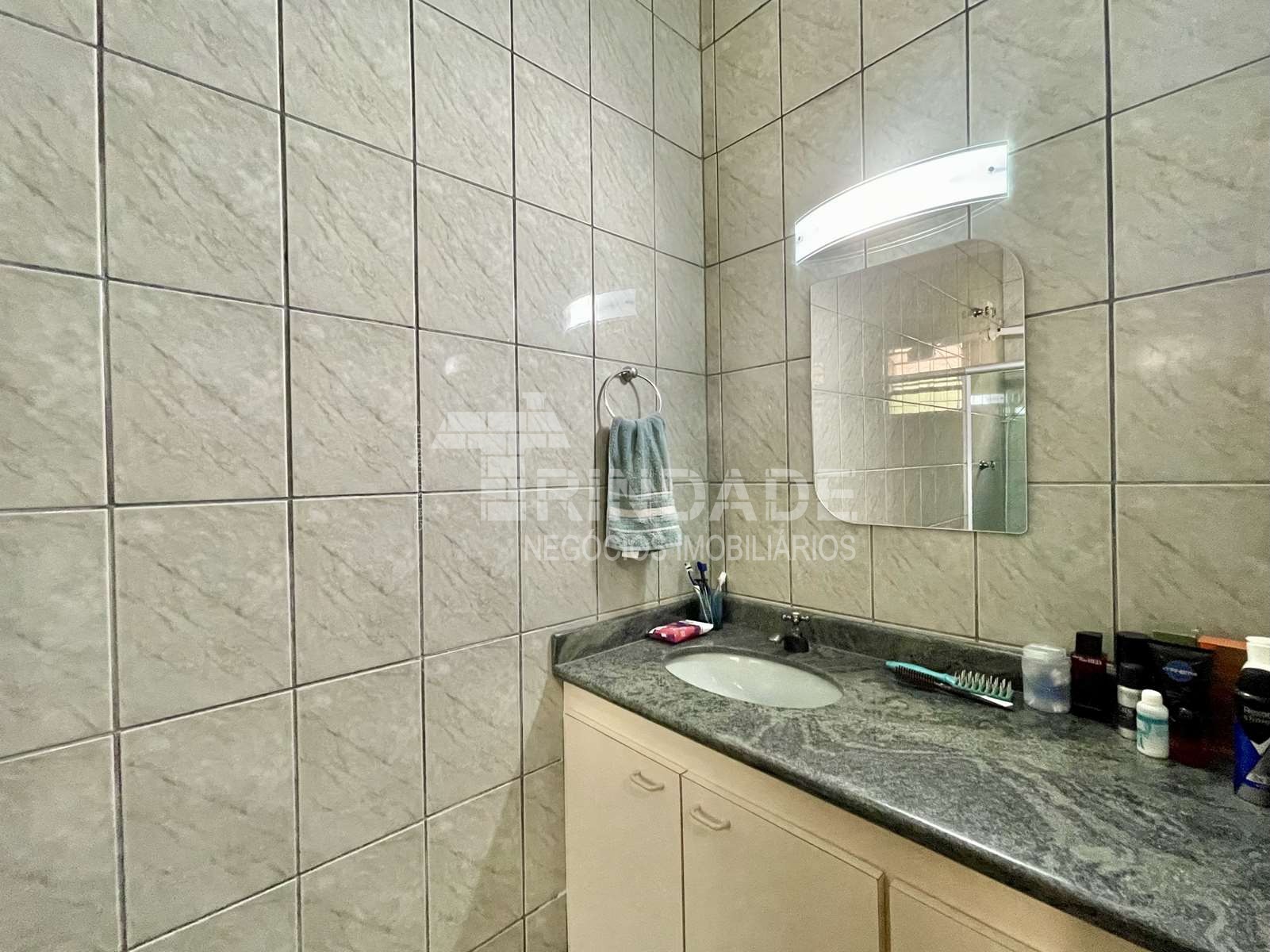 Casa térrea com 3 suítes na Granja Viana, foto 21 de 48
