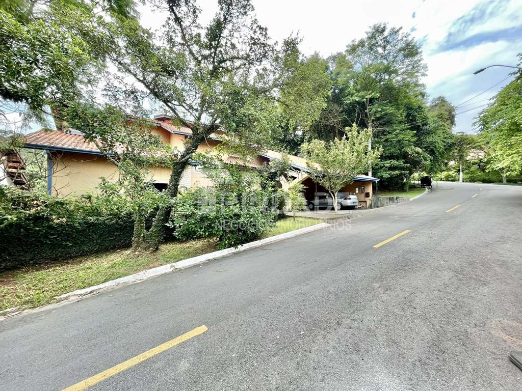 Casa com 5 dormitórios / sendo 2 suítes na Granja Viana, foto 4 de 45