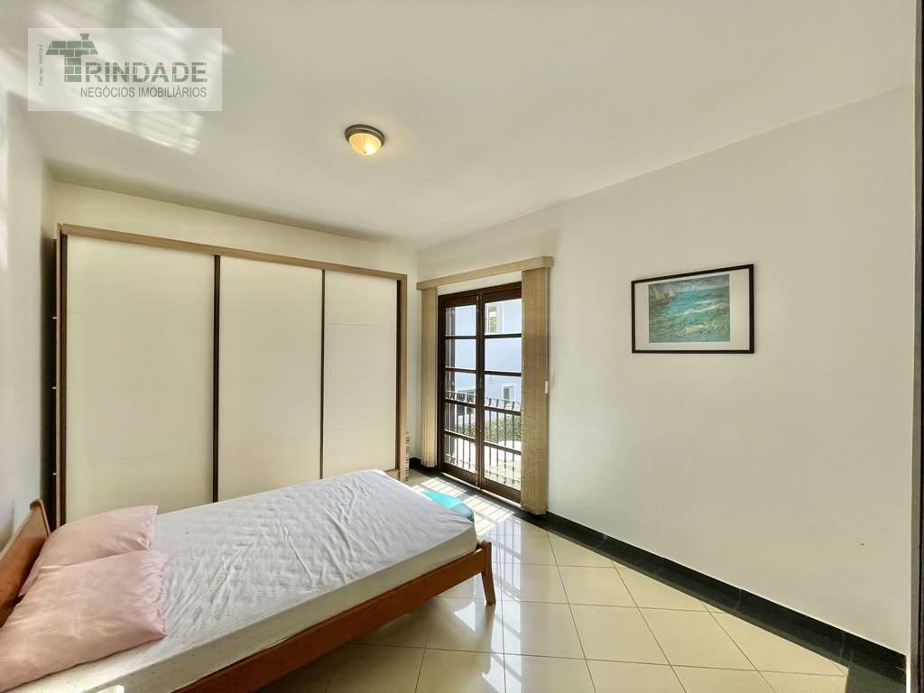 Casa com 4 dormitórios / 2 suíte na Granja Viana, foto 34 de 53