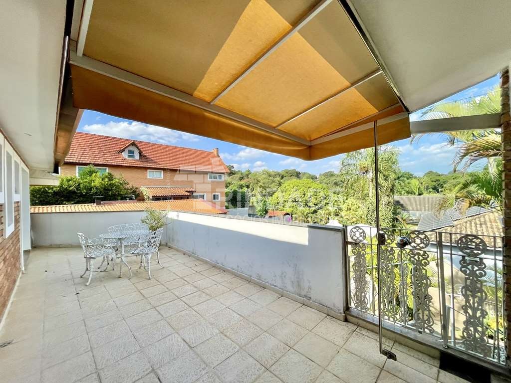 Ótima casa com 4 suítes na Granja Viana, foto 48 de 52