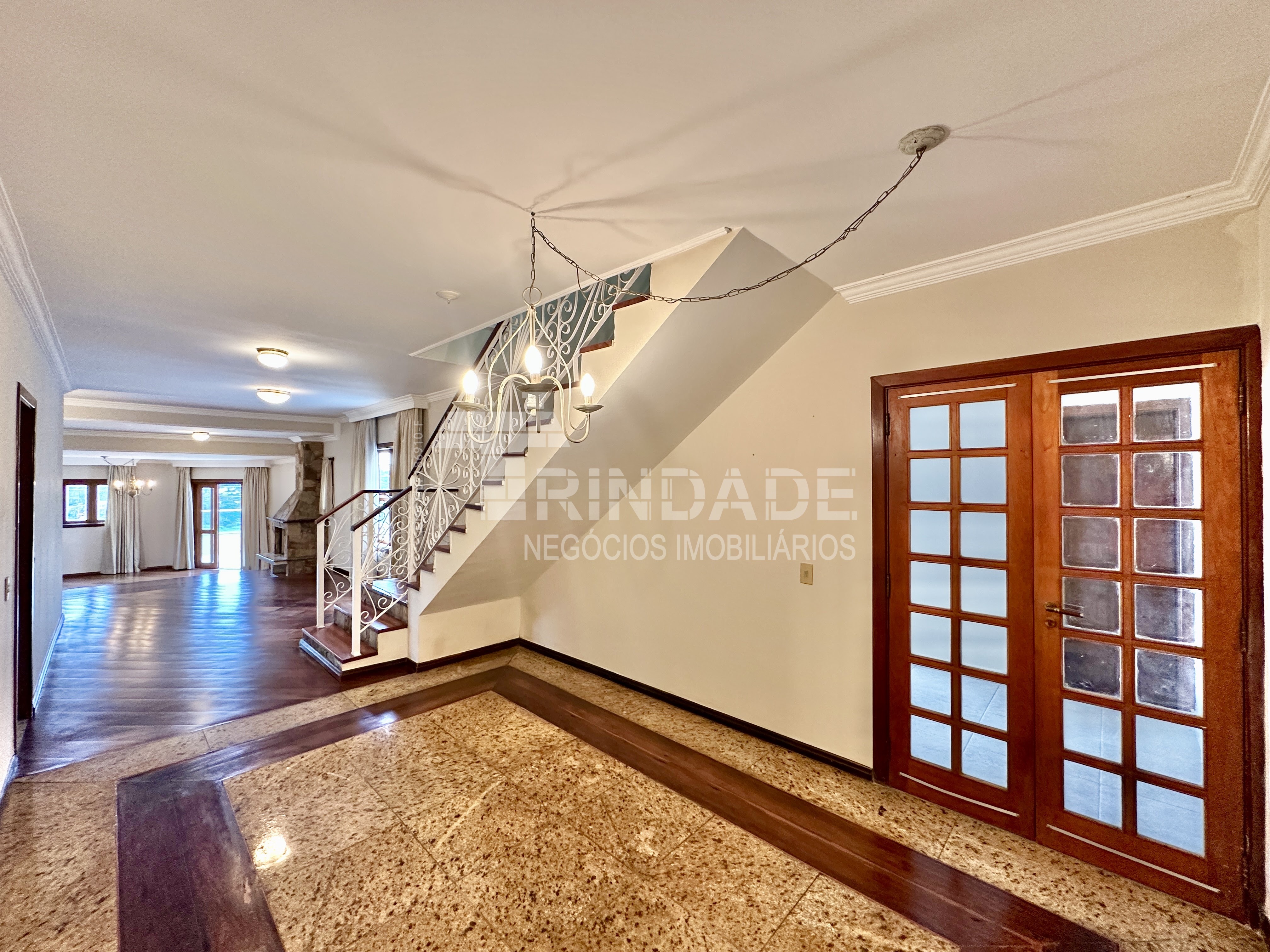 Casa com 4 dormitórios / 2 suítes / piscina por 1.600.000,00, foto 28 de 65