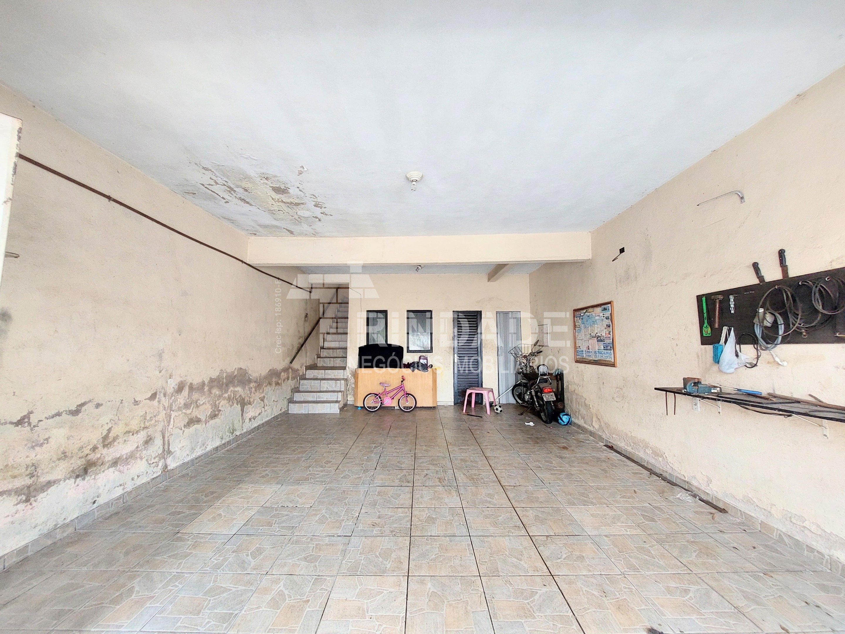 Casa com 3 dormitórios / 1 suíte no centro de Cotia, foto 2 de 31