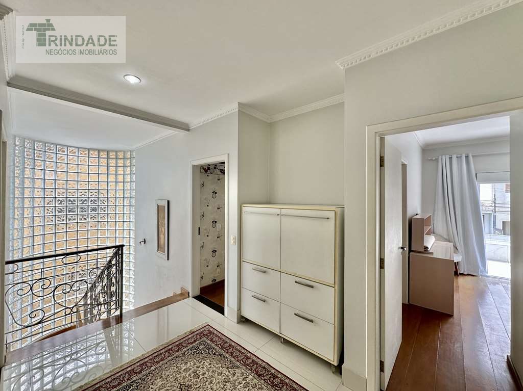 Casa com 5 suítes, elevador panorâmico e piscina na Granja Viana, foto 18 de 60
