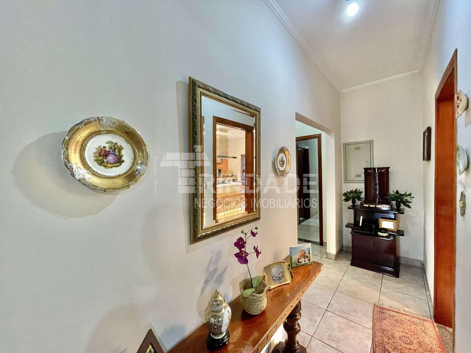 Casa térrea com 3 suítes na Granja Viana, foto 8 de 48
