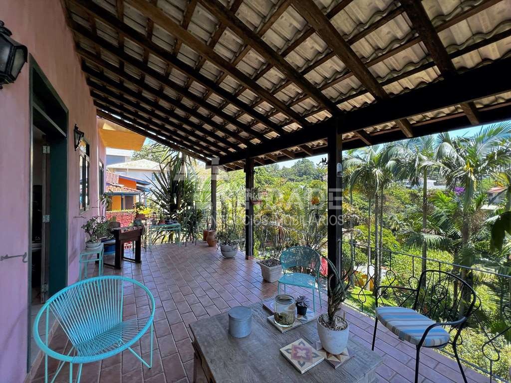 Casa com 5 dormitórios / 2suítes - Rústica e gourmet na Granja Viana, foto 24 de 65