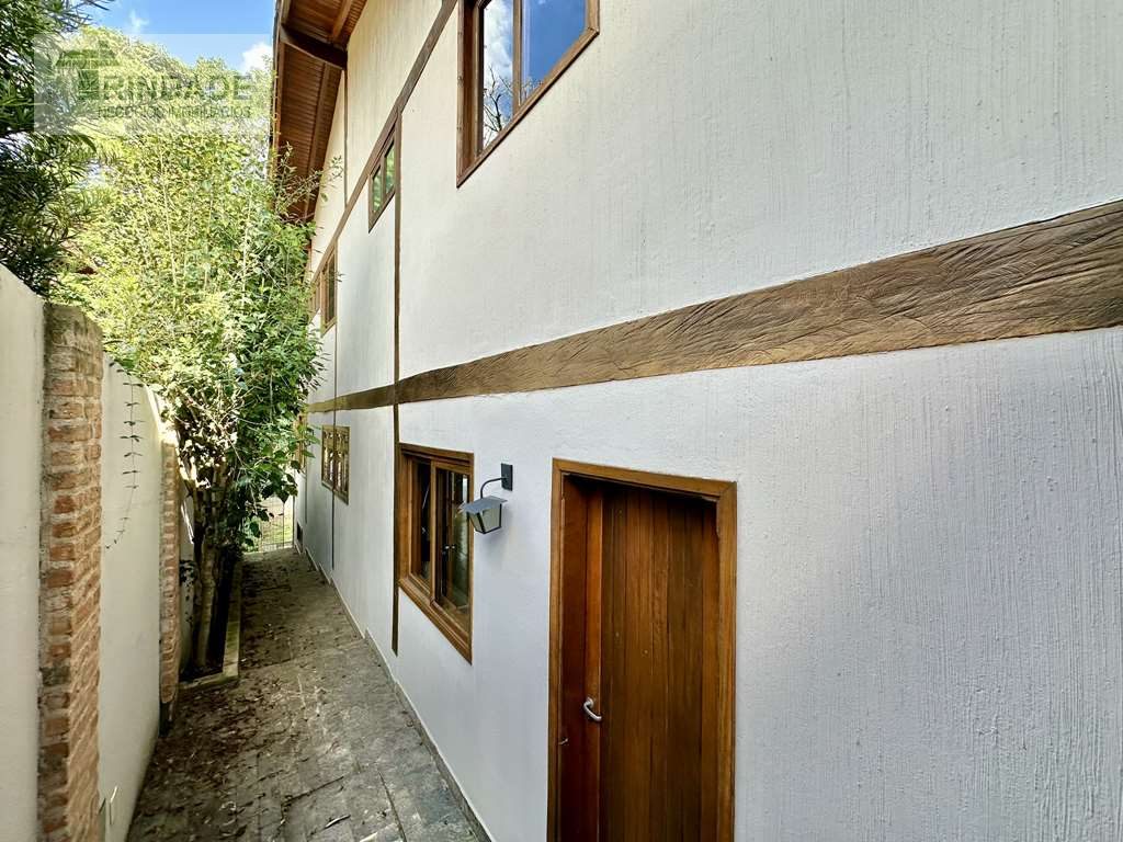 Casa com 5 dormitórios / 3 suítes na Granja Viana, foto 49 de 53